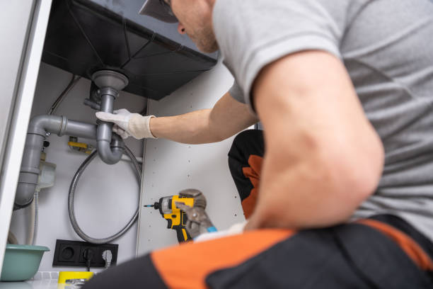 Best Emergency Plumber  in Meriden, CT